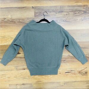 Urban Outfitters By Corpus gray taupe waffle knit mock neck sweater small
